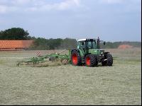 Schwaden Fendt J 2