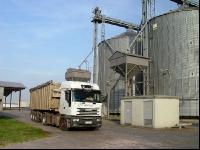 Getreidesilos J 2