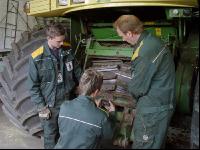 Mechanic J 1