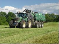 Güllefahren Fendt J 2