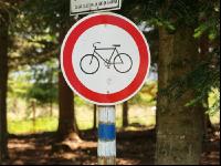 Radfahren verboten 1