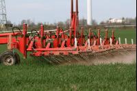 Striegel Getreide J 1