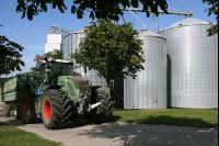 Getreidesilos J 10