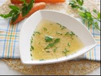 Rindsuppe mit Teigreis 2