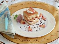 Biskuitkuchen mit Pfirsich