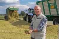 Maisernte Landwirt J 6