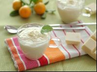 Creme mit weißer Schokolade