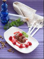 Schokoladencreme mit Himbeersauce 2