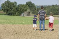 Kinder am Feld 2