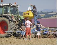 Kinder am Feld 1