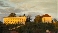 Schloss Kremsegg Herbstlicht 