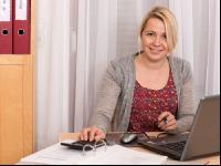 Im Büro 50