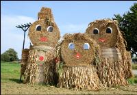Strohfiguren Erntefest