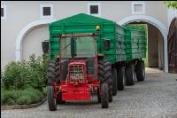 Hofeinfahrt 2