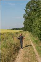 Landwirt auf Feldweg 2