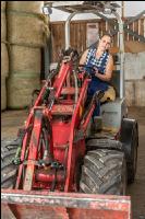 Landwirtin am Hoflader 7