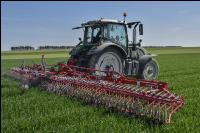 Rollstriegel Getreide 2