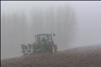 Herbstfurche dichter Nebel 1