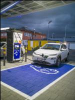 Elektro Ladestation 12