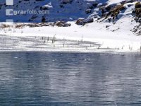 Bergsee gefroren