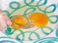 Eier verquirlen 1