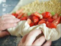 Erdbeerstrudel mit Rhabarber 2