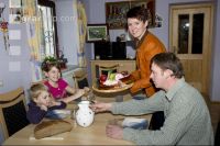 Familie Mahlzeit 3