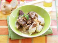Schweinefleisch mit Sauce 1