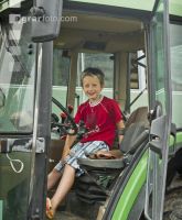 Children on the farm 28
