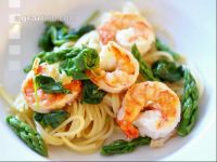 Spaghetti mit Garnelen