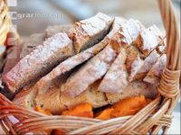 frisches Brot 2