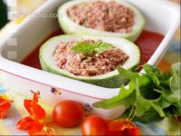 Zucchini gefüllt roh 1