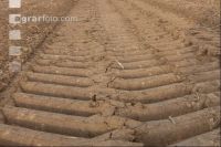 Soil compress tracks 3