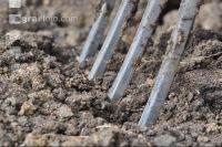 Spading fork 3