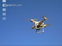 Drohne mit Fotokamera 2
