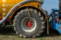 Liquid manure injector 47