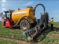 Liquid manure injector 46