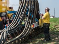 Liquid manure injector 45