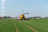 Liquid manure injector 30