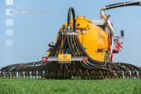 Liquid manure injector 13