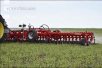 Hogging machine peas 4