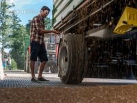 Deliver wheat 98