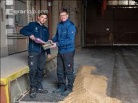 Grain delivery 5