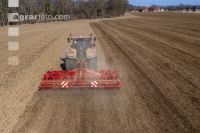 Seed bed preparation beets 22