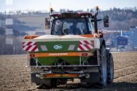Fertilization before sugar beet 11