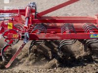Seed bed preparation beets 1
