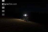 Weizenernte in der Nacht 15