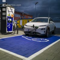 Elektro Ladestation 13