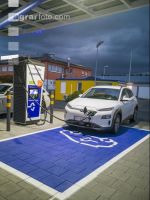 Elektro Ladestation 12