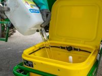 Filling spray 14